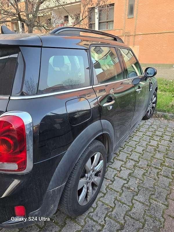 Usata Mini One Countryman 102 CV (75 kW) 2018 Nero SUV