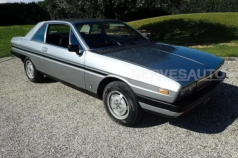 Usata Lancia 2000 119 CV (87 kW) 1980 Grigio Berlina