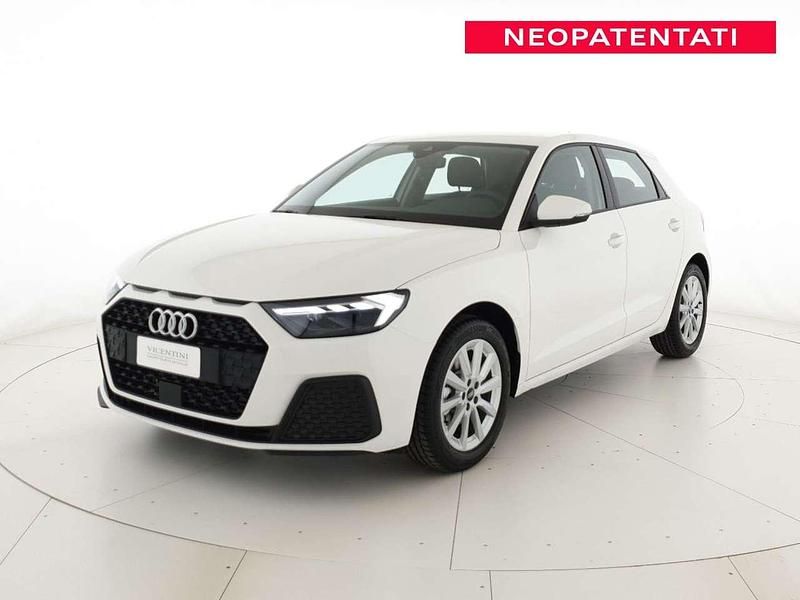 Bianco cortina Nuova 2025 Audi A1 Sportback Business Due volumi | 27.900 € (Buon prezzo) - Immagine 1/4