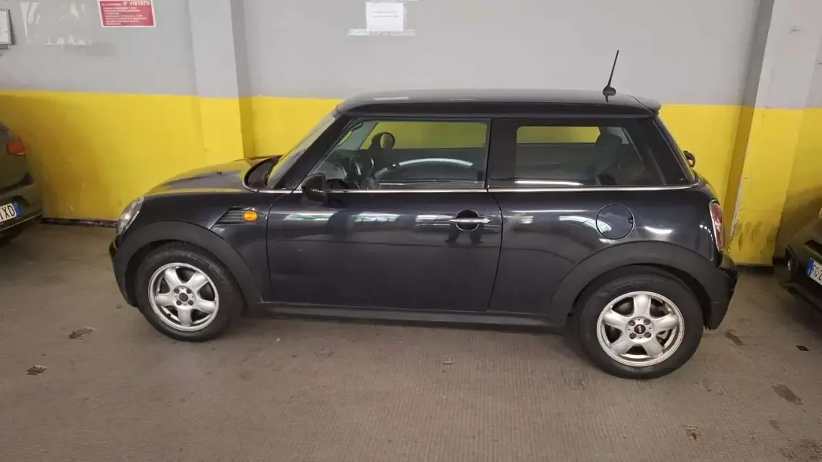 Usata Mini Cooper D 109 CV (80 kW) 2008 Utilitaria