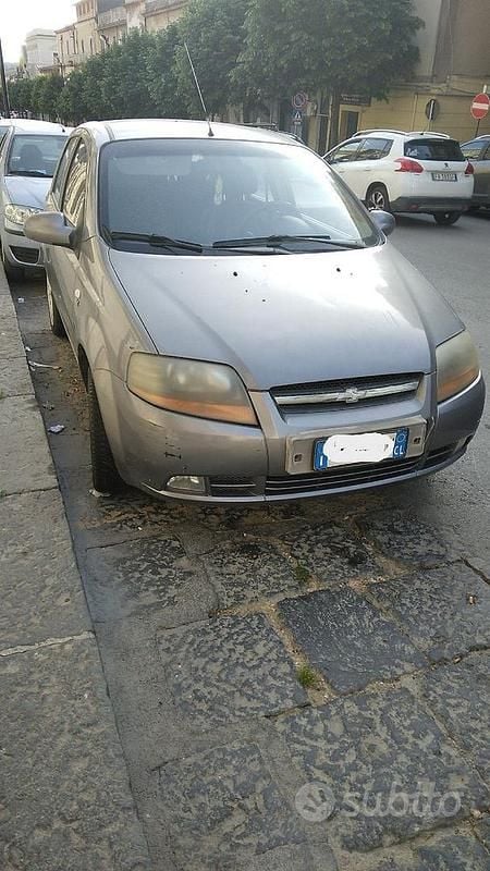 Usata 2006 Chevrolet Kalos Due volumi | 1500 € (Cara) - Immagine 1/2