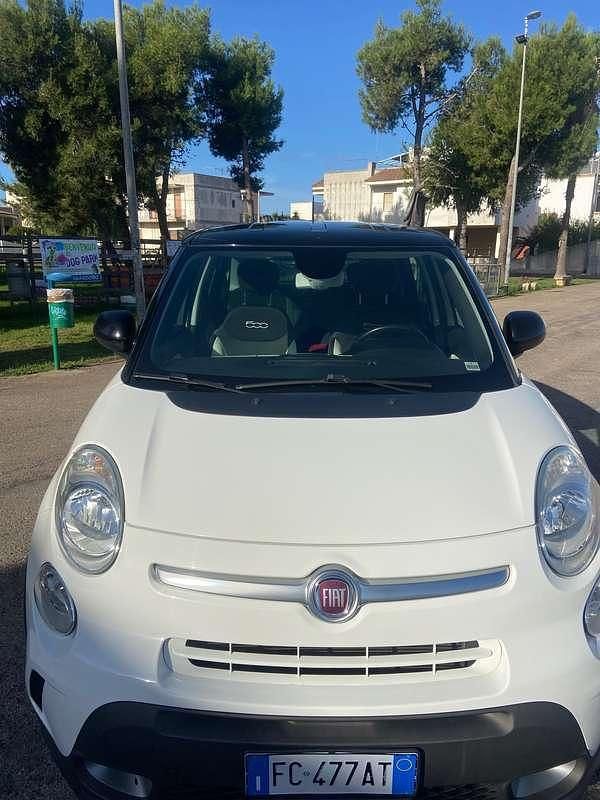 Usata Fiat 500L Trekking 105 CV (77 kW) 2015 Bianco Monovolume