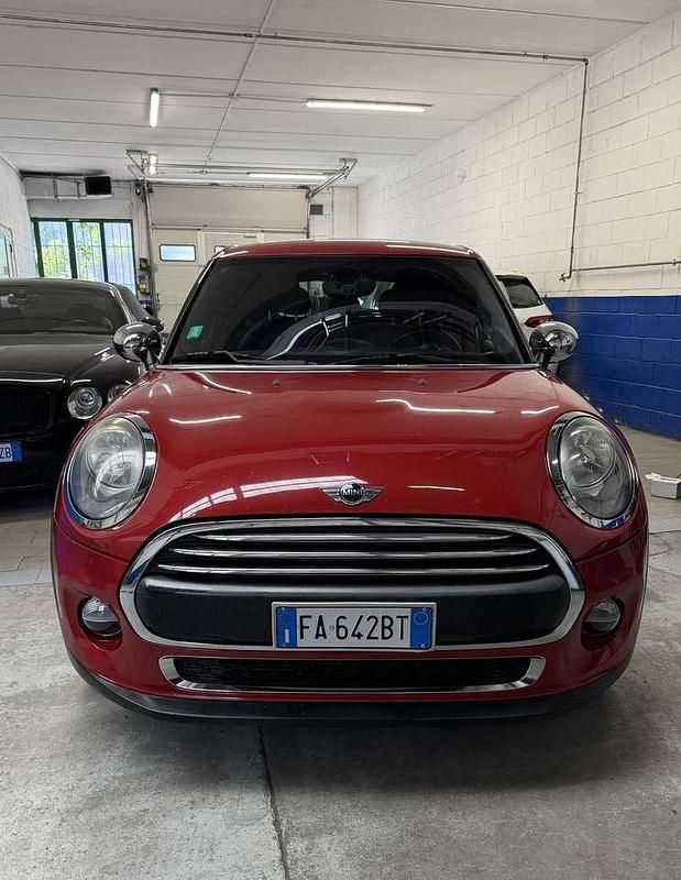 Usata Mini ONE 102 CV (75 kW) 2015 Other Utilitaria
