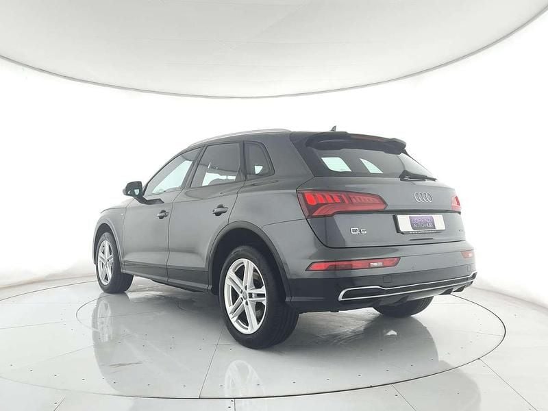 Usata Audi Q5 S-line plus 190 CV (139 kW) 2020 Grigio daytona SUV