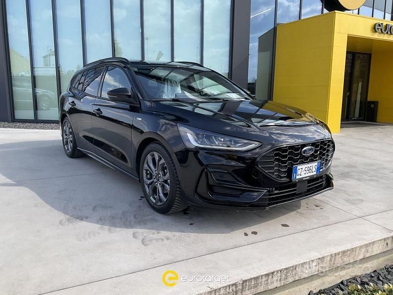 Usata Ford Focus ST-Line 116 CV (85 kW) 2025 Nero metallizzato Station wagon