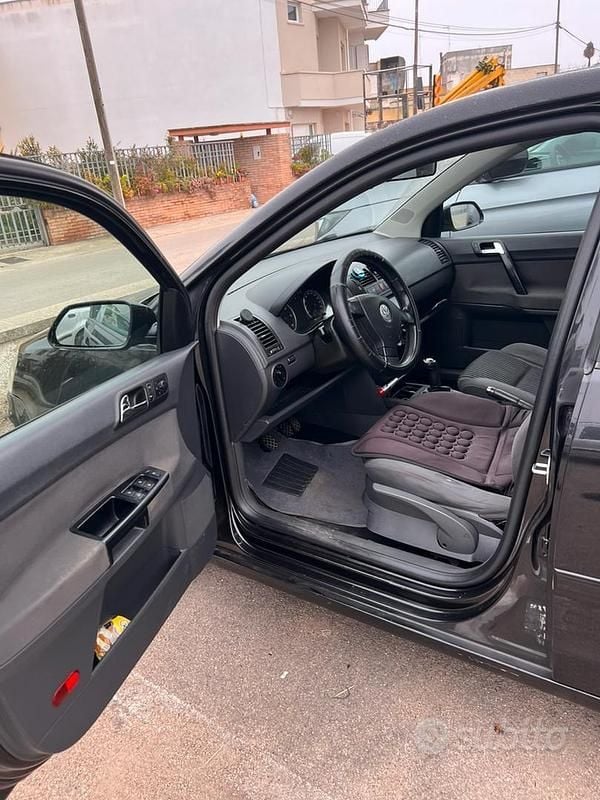 Usata VW Polo 75 CV (55 kW) 2009 Nero Utilitaria