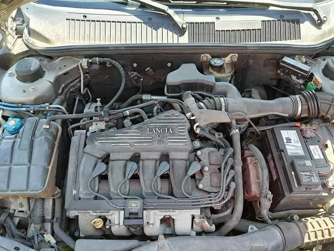 Usata Lancia Dedra 103 CV (75 kW) 1999 Berlina