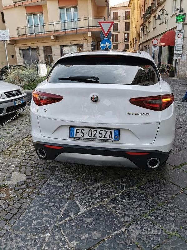 Usata Alfa Romeo Stelvio 210 CV (154 kW) 2018 SUV