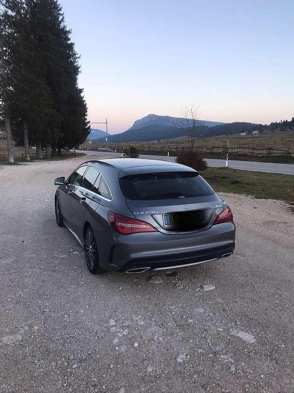 Usata Mercedes CLA220 Shooting Brake Premium 177 CV (130 kW) 2016 Grigio Station wagon