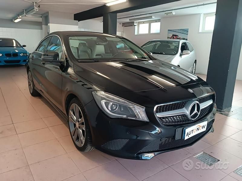 Usata Mercedes CLA200 156 CV (114 kW) 2015 Nero Berlina