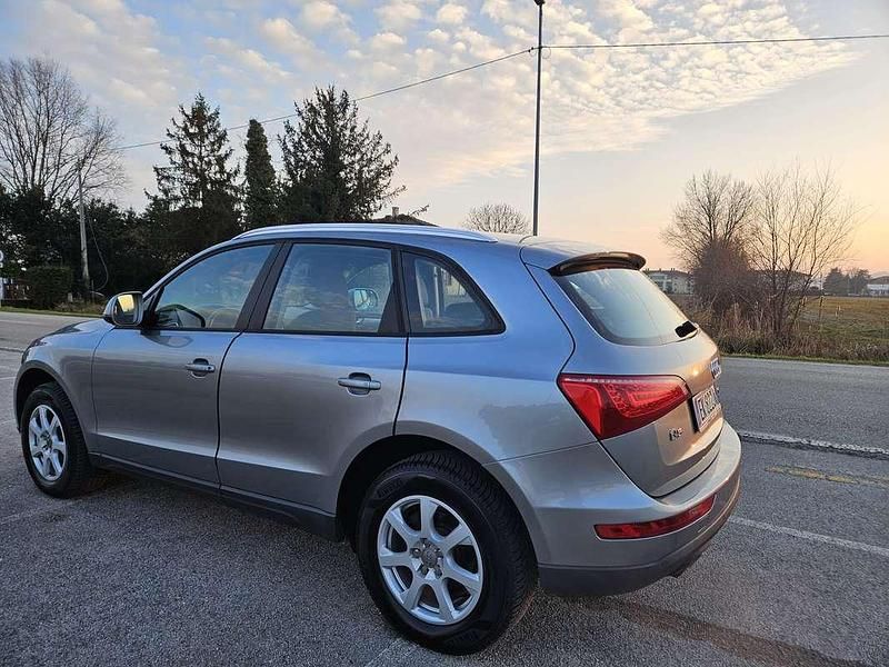 Usata Audi Q5 Advanced Plus 170 CV (125 kW) 2011 Grigio SUV