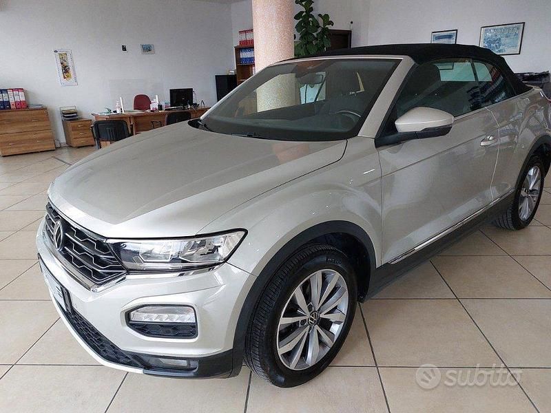 Usata VW T-Roc Cabriolet Style 150 CV (110 kW) 2021 Grigio Cabrio