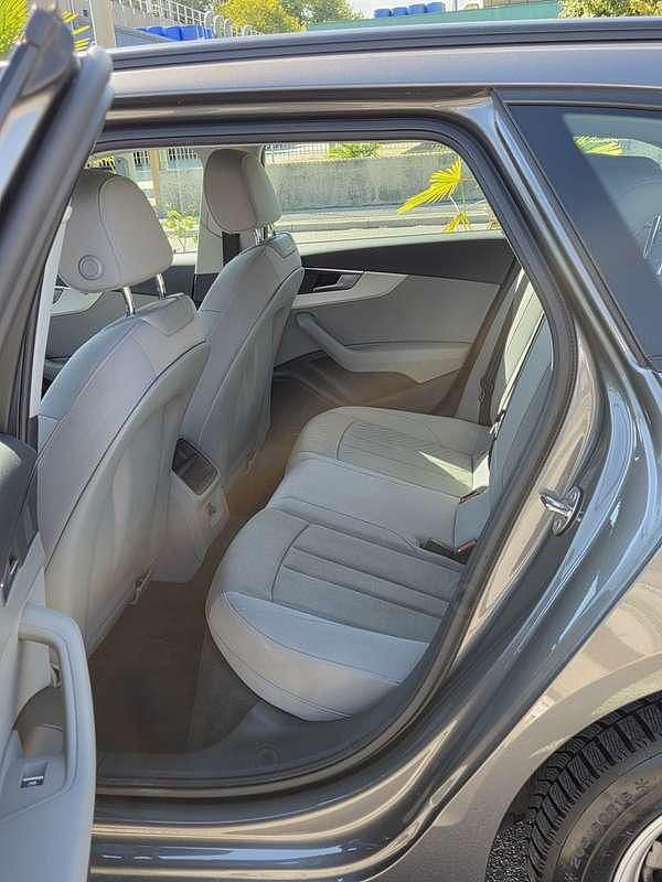 Usata Audi A4 Advanced Plus 163 CV (119 kW) 2021 Grigio Station wagon