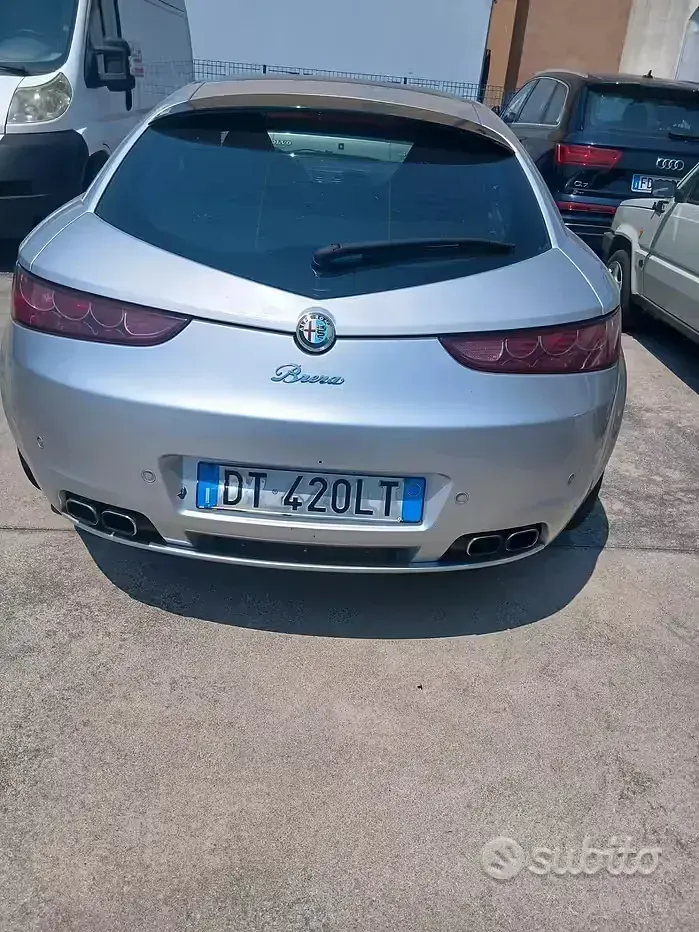 Usata Alfa Romeo Brera 185 CV (136 kW) 2008 Grigio Coupé