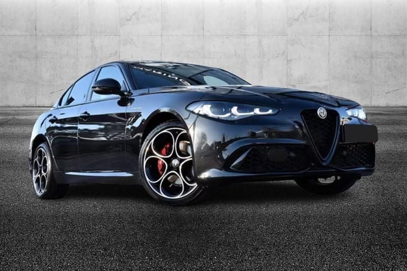 Usata Alfa Romeo Giulia Veloce 280 CV (205 kW) 2024 Nero metallizzato Berlina