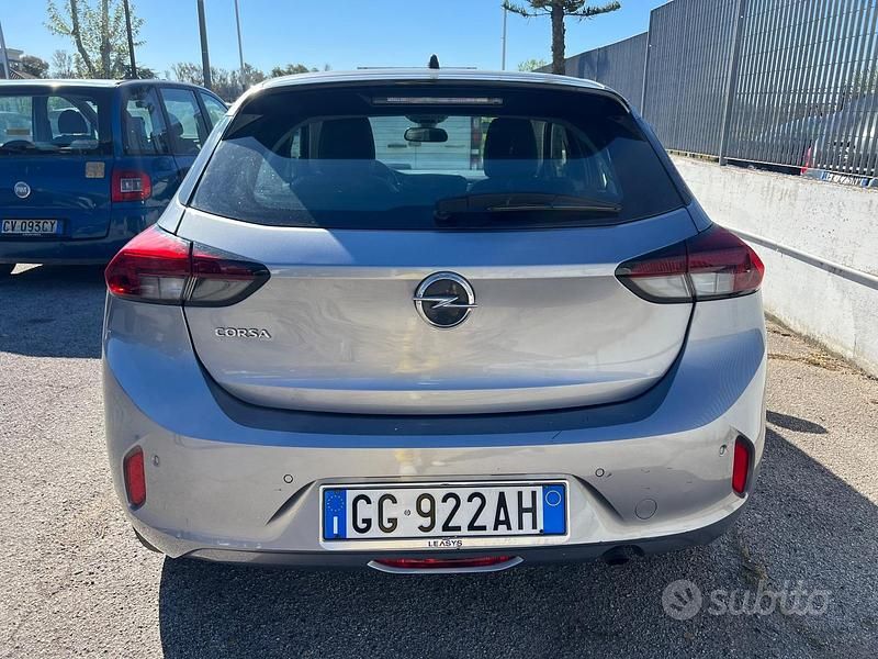 Usata Opel Corsa Edition 101 CV (74 kW) 2021 Grigio Utilitaria