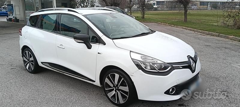 Usata Renault Clio GrandTour 90 CV (66 kW) 2016 Bianco Station wagon