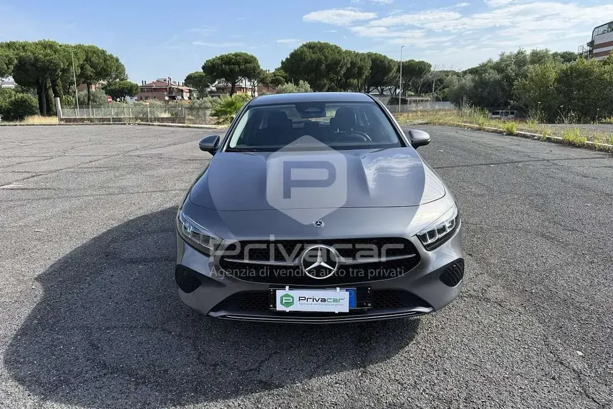 Usata Mercedes A200 Advanced Plus 163 CV (119 kW) 2023 Grigio Berlina