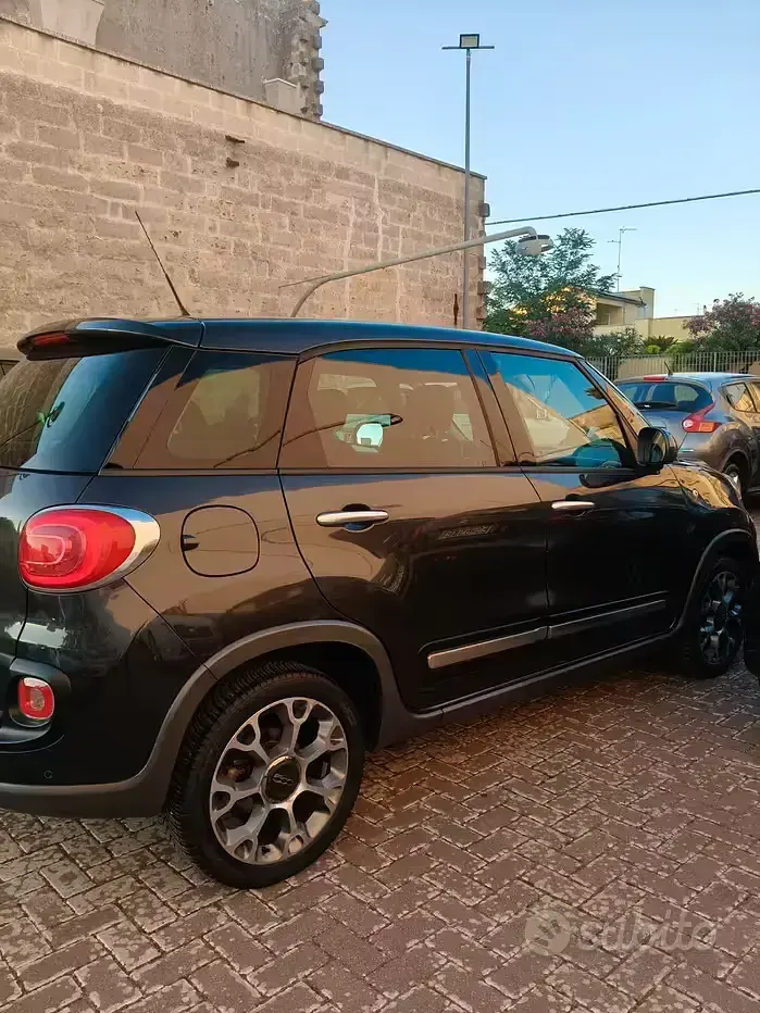 Usata Fiat 500L Trekking 85 CV (62 kW) 2013 Grigio Monovolume