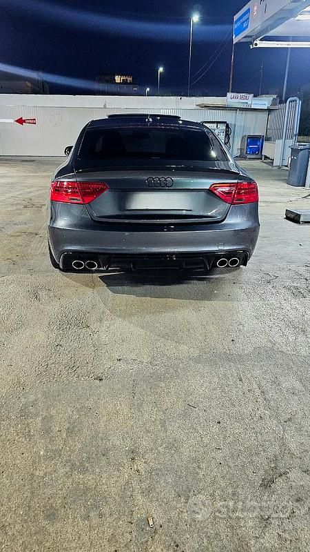 Usata Audi A5 S-Line 190 CV (139 kW) 2015 Grigio Coupé
