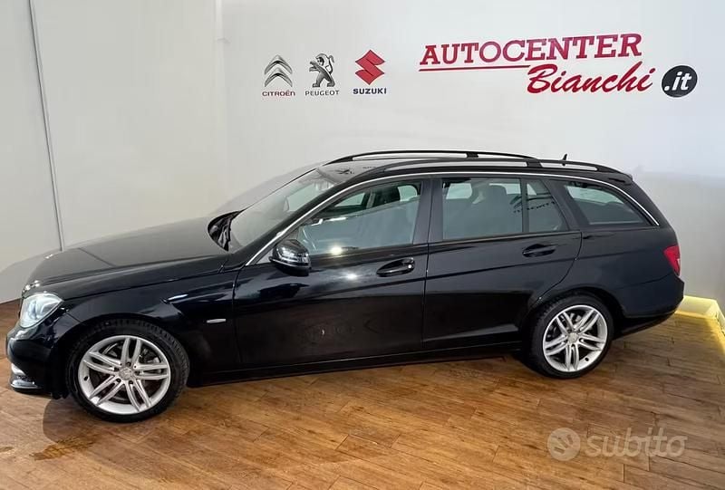 Usata Mercedes C250 Elegance 204 CV (150 kW) 2011 Nero Station wagon