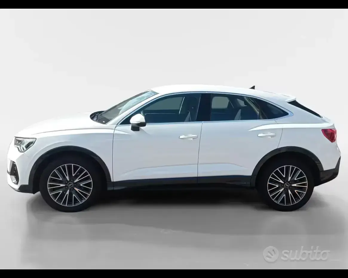 Usata Audi Q3 Sportback Business Plus 150 CV (110 kW) 2021 Bianco SUV