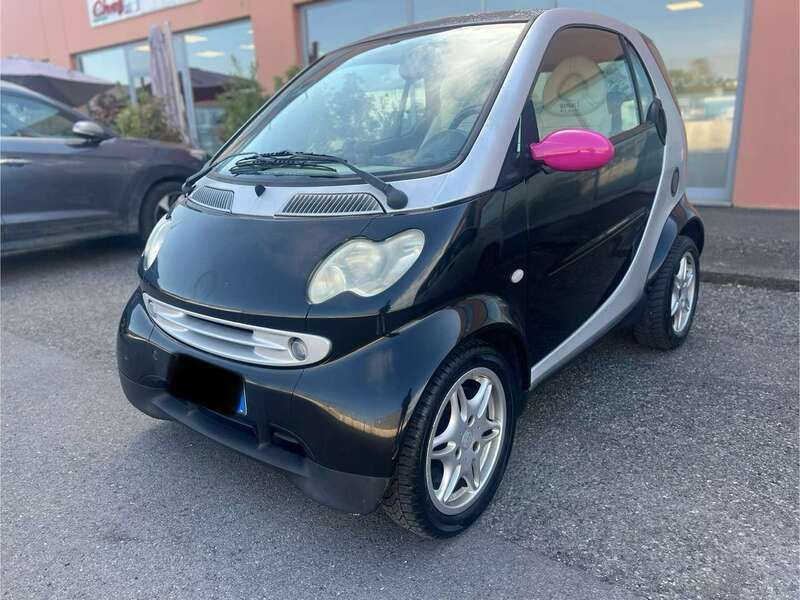 Other Usata 2004 Smart ForTwo Coupé Passion Utilitaria | 2400 € (Buon prezzo) - Immagine 1/4