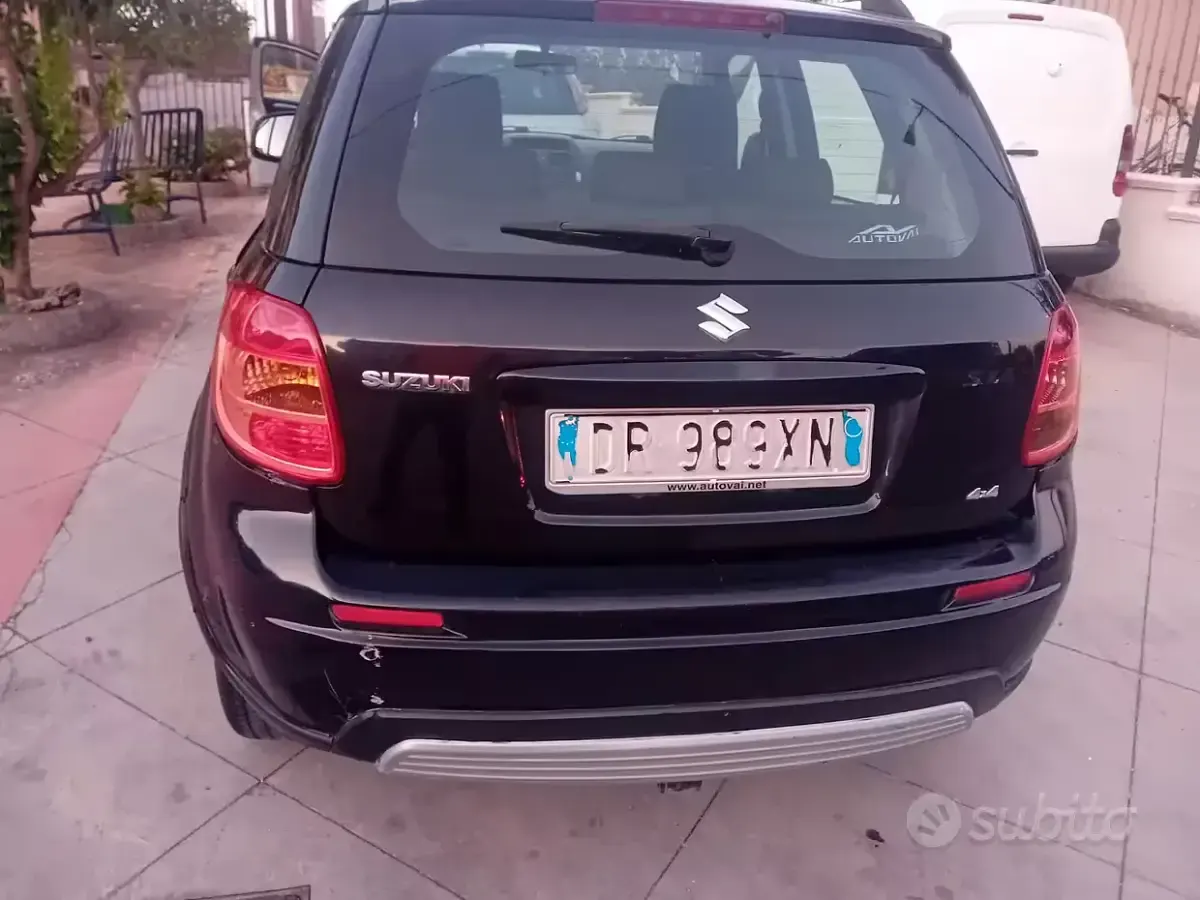 Usata Suzuki SX4 120 CV (88 kW) 2006 Nero Berlina