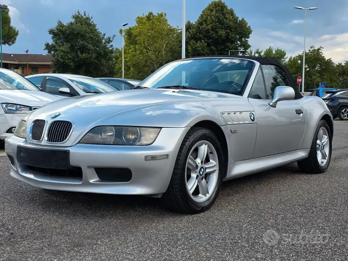 Usata BMW Z3 Efficient Dynamics 118 CV (86 kW) 2001 Grigio Cabrio