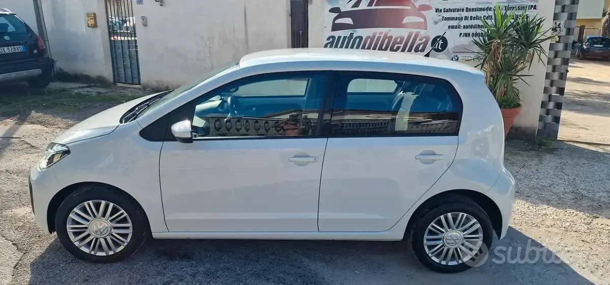 Usata VW up! Sport 65 CV (47 kW) 2022 Bianco Utilitaria