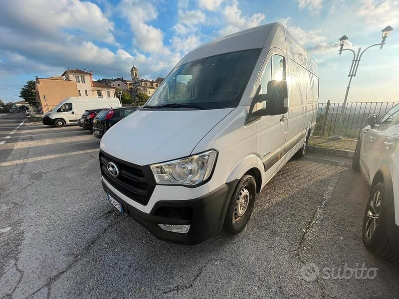 Usata Hyundai H 350 150 CV (110 kW) 2016 Furgone