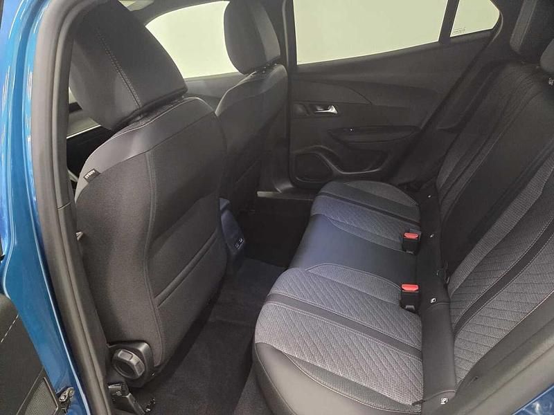 Usata Peugeot 2008 Allure 100 CV (73 kW) 2025 Blu SUV