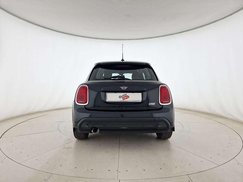 Usata Mini ONE 102 CV (75 kW) 2022 Nero Utilitaria