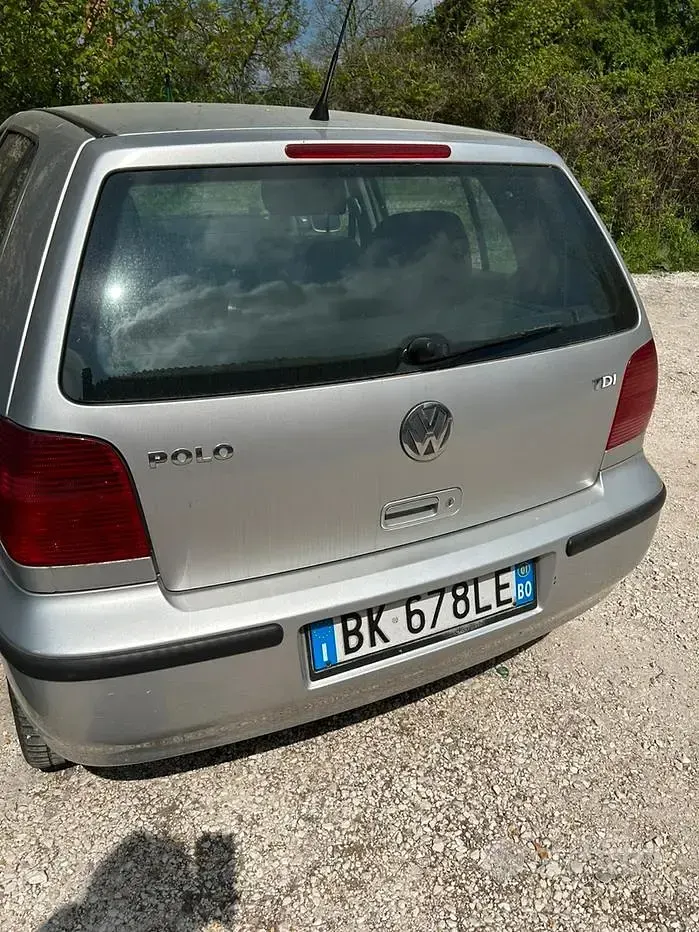 Usata VW Polo 75 CV (55 kW) 2001 Grigio Berlina