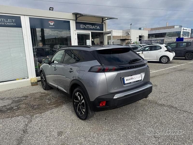 Usata Peugeot 2008 Allure 110 CV (80 kW) 2022 Other SUV