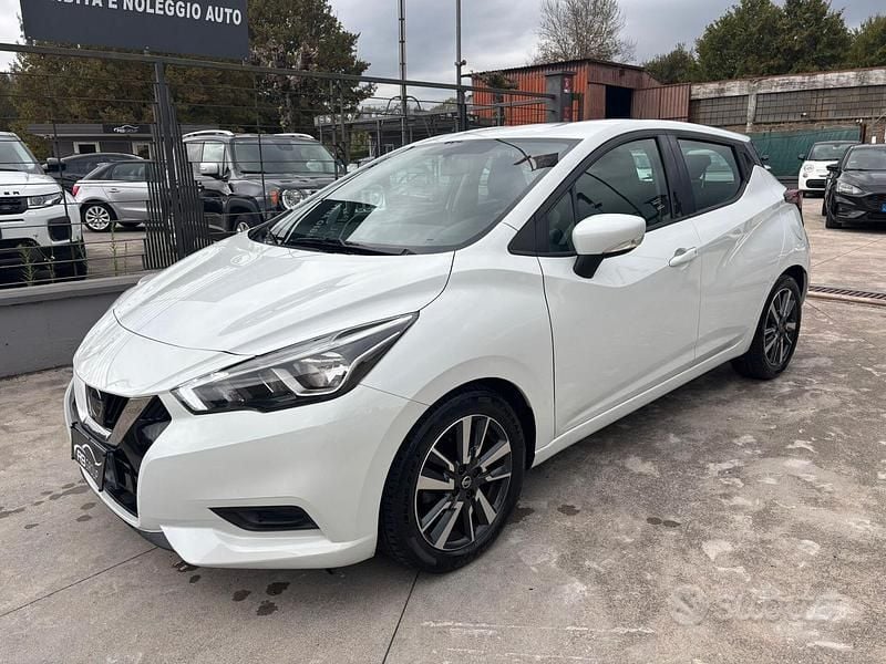 Usata Nissan Micra N-Connecta 90 CV (66 kW) 2017 Bianco Utilitaria