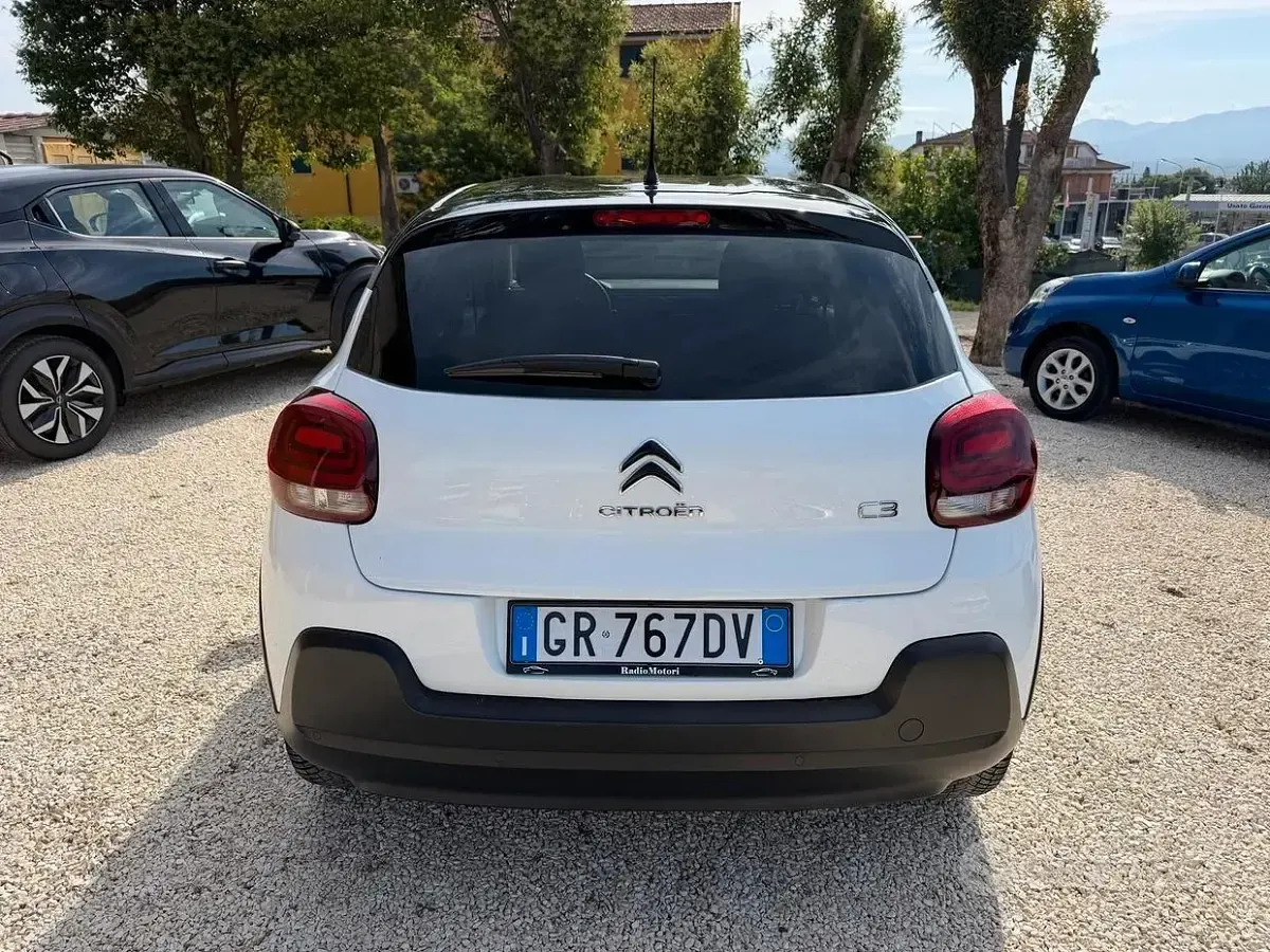 Usata Citroën C3 110 CV (80 kW) 2023 Bianco Utilitaria