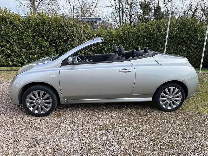 Usata Nissan Micra C+C Tekna 110 CV (80 kW) 2007 Argento Cabrio