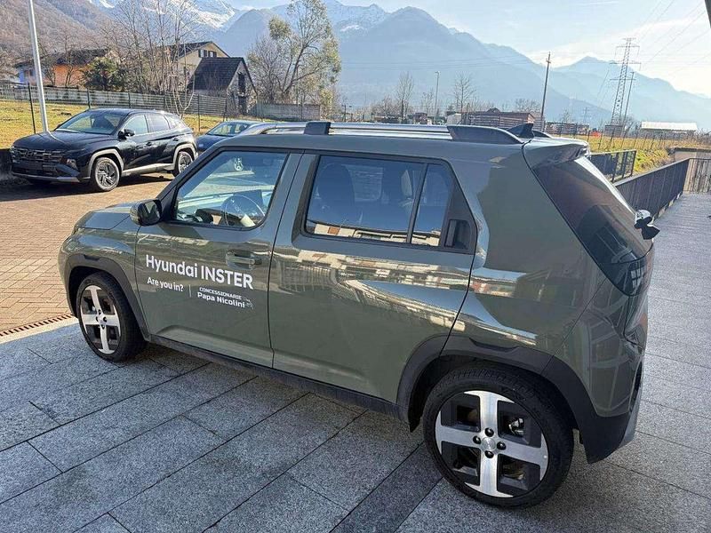 Usata Hyundai Inster 27 kW (38 CV) 2025 Verde Utilitaria