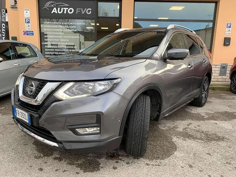 Usata Nissan X-Trail N-Connecta 131 CV (96 kW) 2018 Grigio SUV