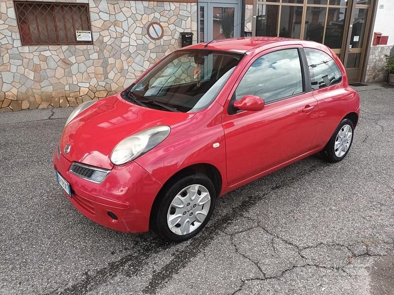 Usata Nissan Micra 79 CV (58 kW) 2009 Rosso Utilitaria