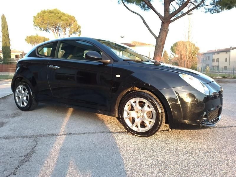 Usata Alfa Romeo MiTo Progression 120 CV (88 kW) 2010 Nero Utilitaria