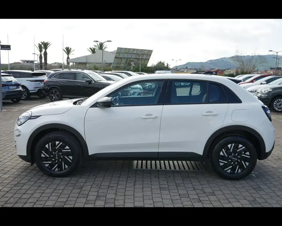 Nuova Fiat 600 110 CV (80 kW) 2025 Bianco SUV