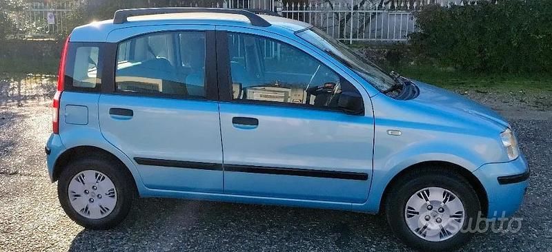 Usata Fiat Panda 2005 Blu Utilitaria