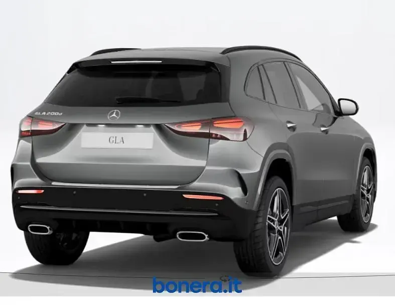 Nuova Mercedes GLA200 AMG line 149 CV (109 kW) 2026 Grigio SUV