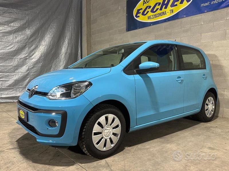 Usata VW up! move up! 75 CV (55 kW) 2017 Blu Utilitaria