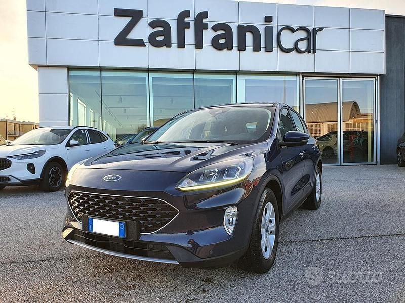 Usata Ford Kuga Business Edition 120 CV (88 kW) 2022 Blu scuro SUV