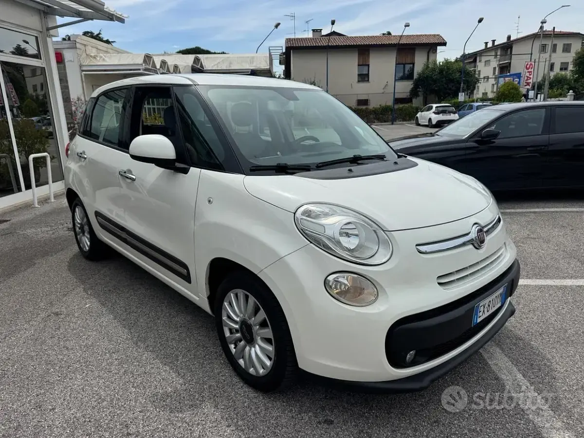 Usata Fiat 500L Pop Star 85 CV (62 kW) 2015 Bianco Monovolume