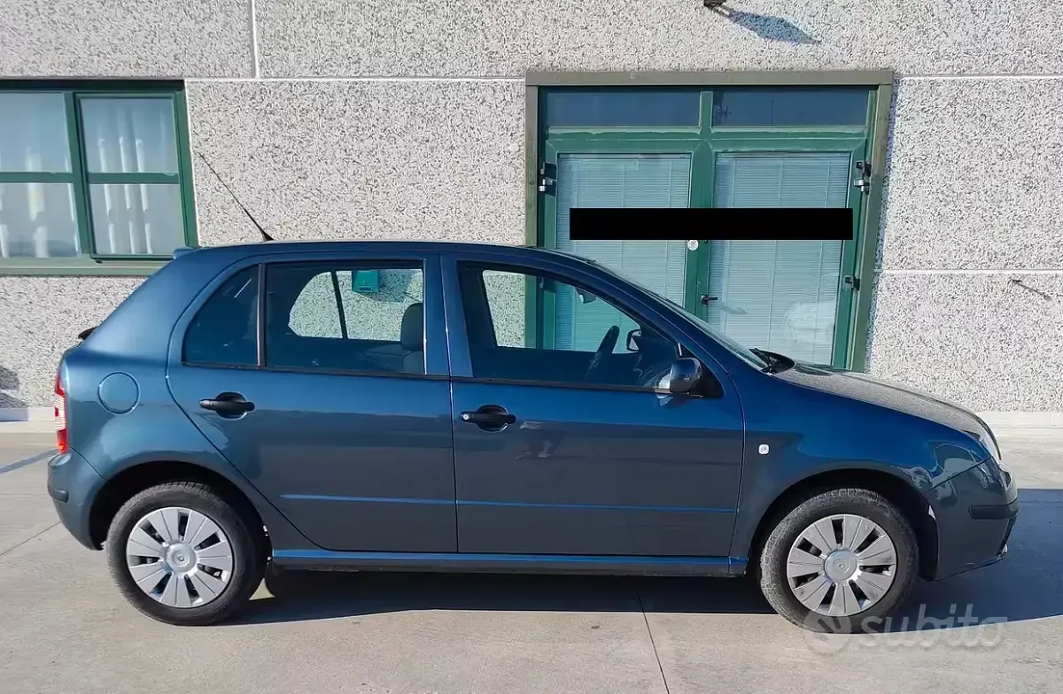 Usata Skoda Fabia 64 CV (47 kW) 2006 Grigio Berlina