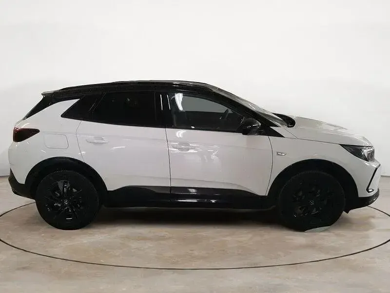 Usata Opel Grandland X 135 CV (99 kW) 2024 Bianco SUV